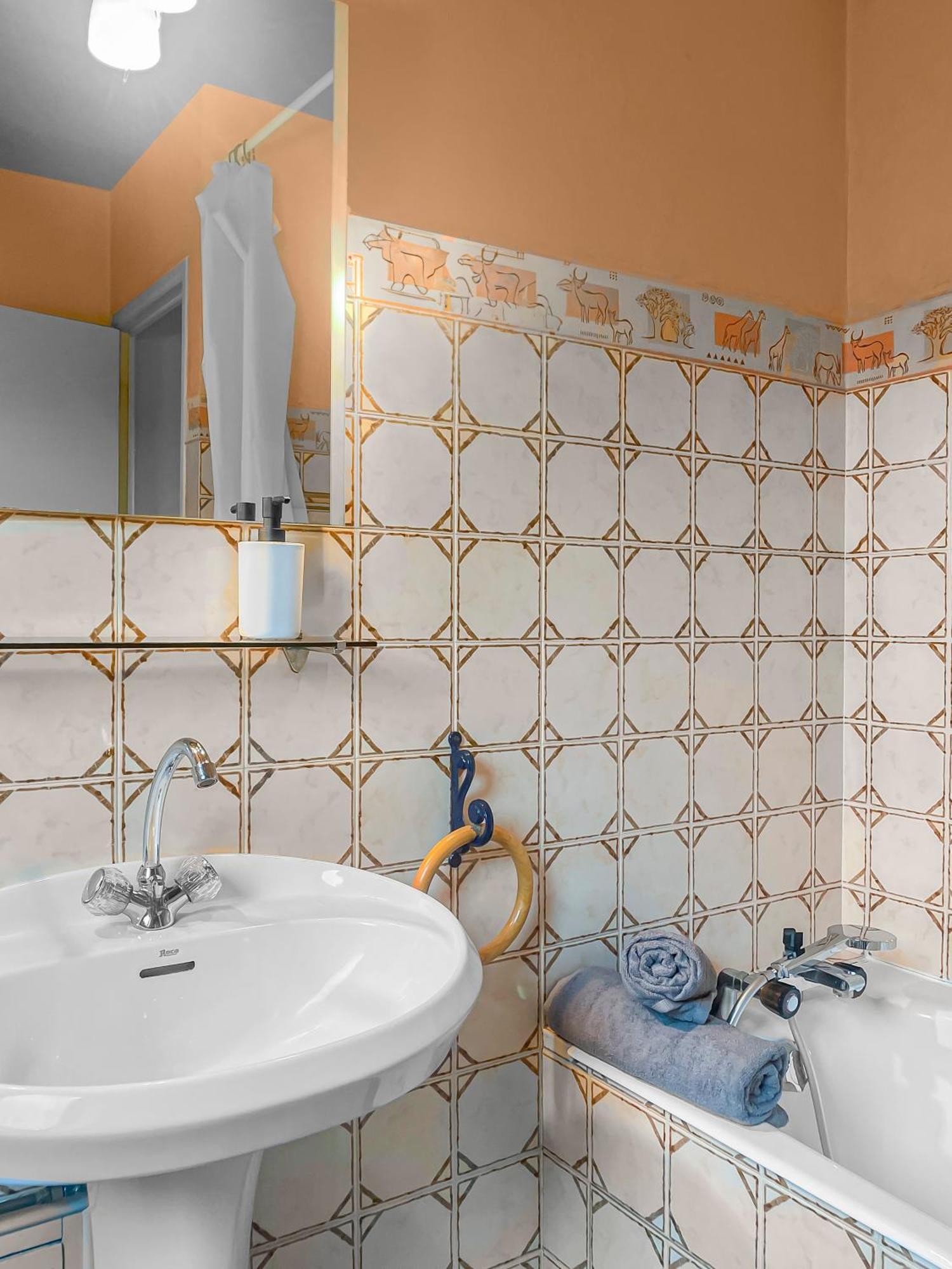 شقة Pied-A-Terre A Montluçon المظهر الخارجي الصورة